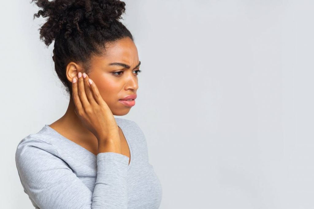 O que passar no brinco para não inflamar a orelha? Dicas e Cuidados O que passar no brinco para não inflamar a orelha